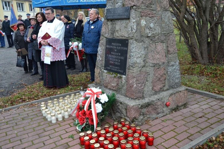  W Radziejowicach upamiętnili, tych którzy tragicznie zginęli podczas wojny 