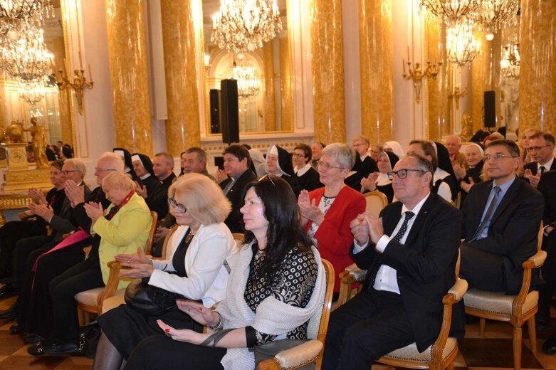   „Orlęta Lwowskie Droga do Niepodległości” koncert patriotyczny 