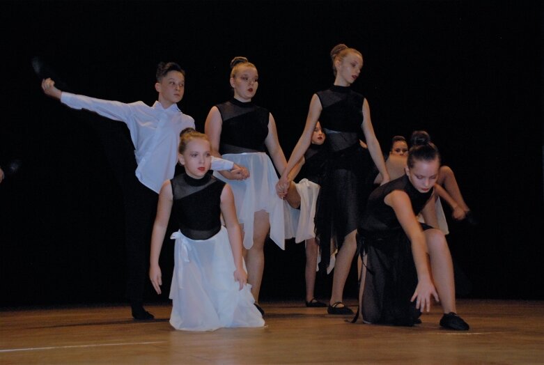  Wzruszający jubileusz Jazz Folk Dance 