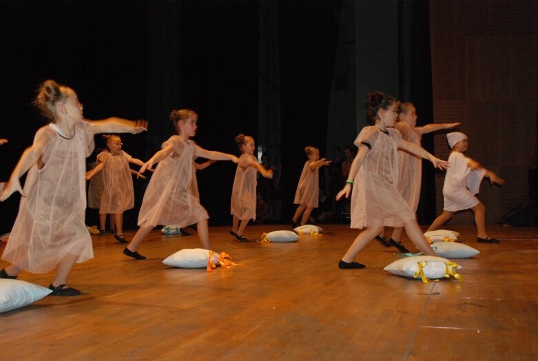  Wzruszający jubileusz Jazz Folk Dance 