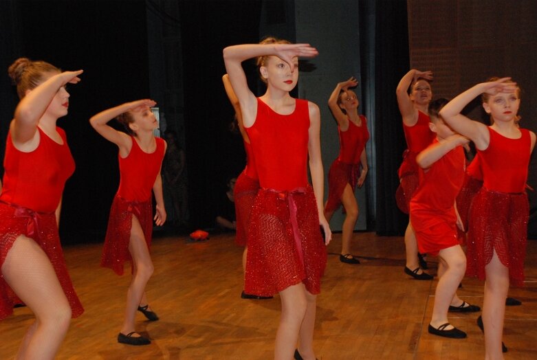  Wzruszający jubileusz Jazz Folk Dance 