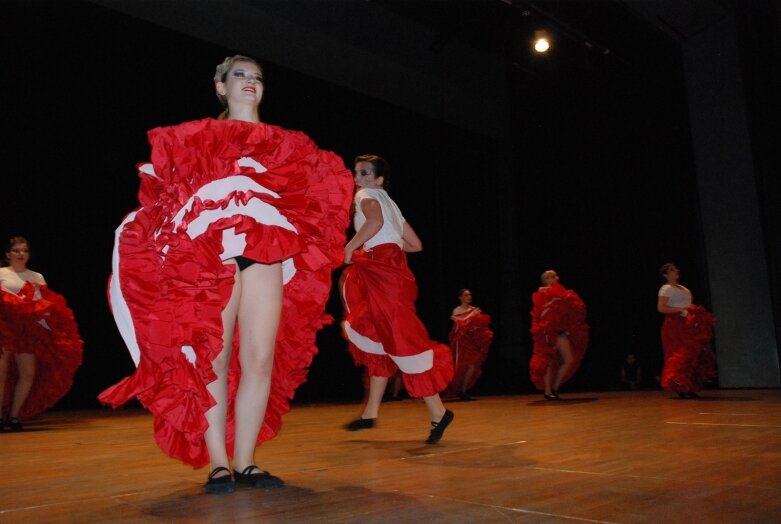  Wzruszający jubileusz Jazz Folk Dance 