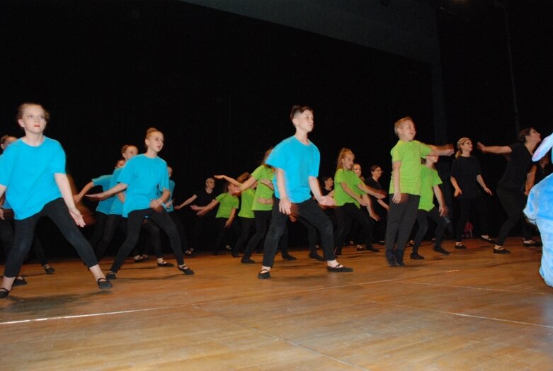  Wzruszający jubileusz Jazz Folk Dance 