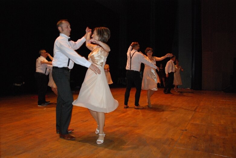  Wzruszający jubileusz Jazz Folk Dance 