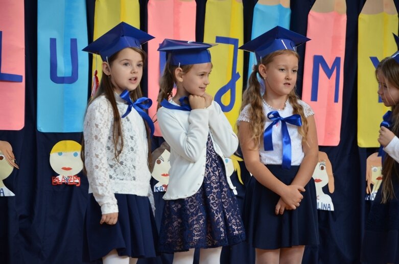  Są już pełnoprawni uczniami szkoły w Kurzeszynie  