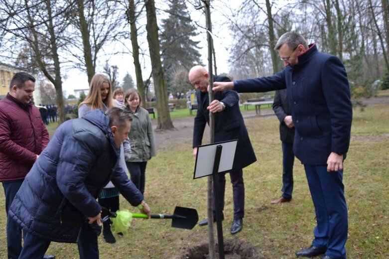  Stulatka z Lutkówki, szkoła obchodziła jubileusz 