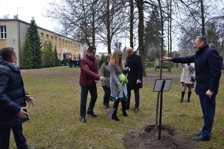  Stulatka z Lutkówki, szkoła obchodziła jubileusz 