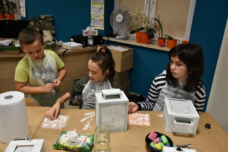  Robili świąteczne lampiony  