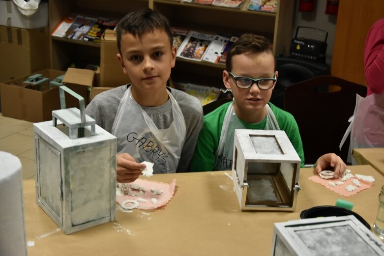  Robili świąteczne lampiony  