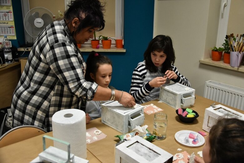  Robili świąteczne lampiony  