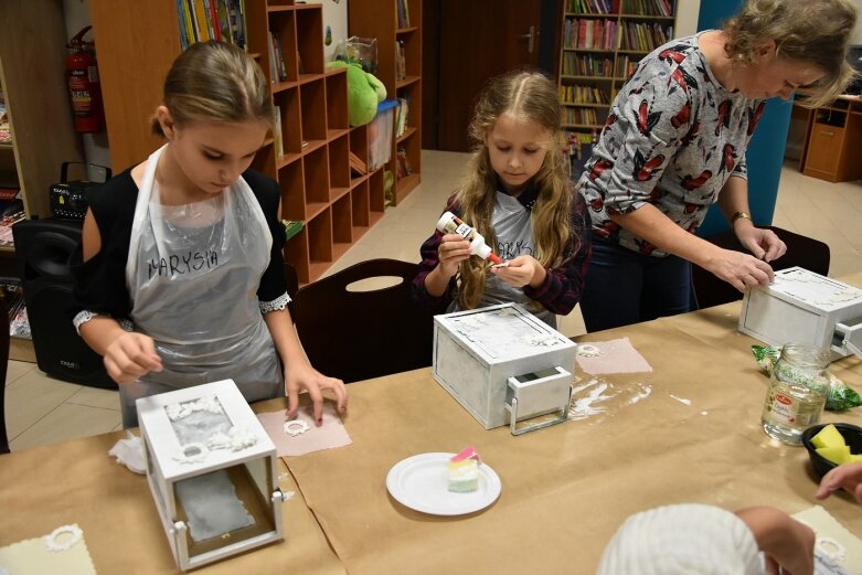  Robili świąteczne lampiony  