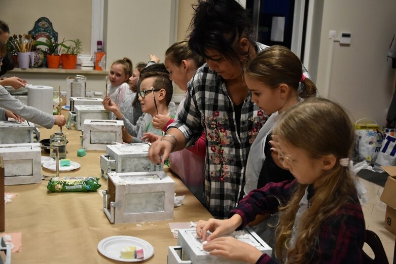  Robili świąteczne lampiony  