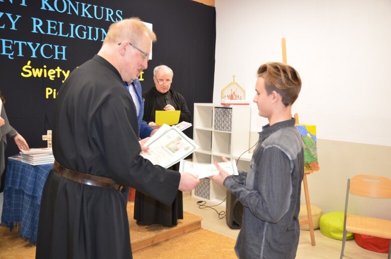  Konkurs wiedzy religijnej w Pukininie 