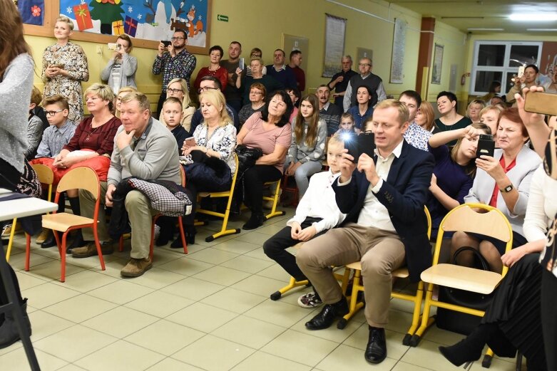  Urodzeni aktorzy! Pierwszaki w świątecznych rolach  