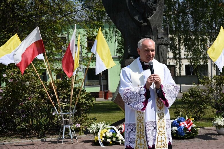  100. urodziny Karola Wojtyły. Rawa pamięta  