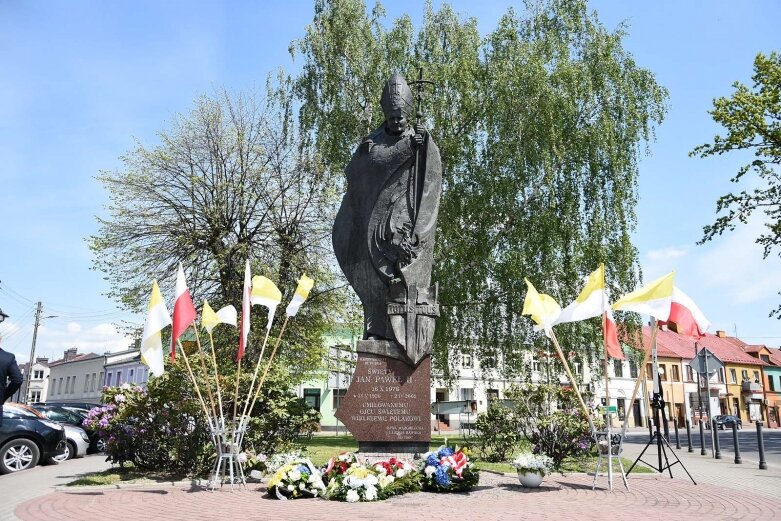  100. urodziny Karola Wojtyły. Rawa pamięta  