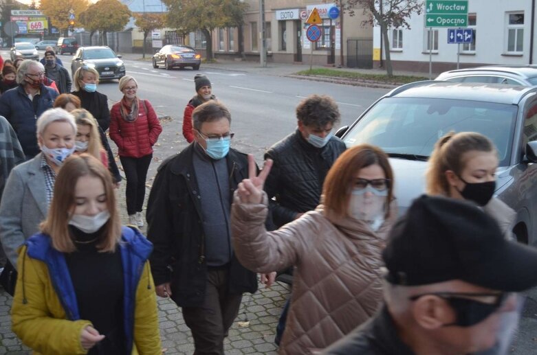  Rawa Mazowiecka: „Jarosław kobiety zostaw...”. Protestowały nie tylko panie  