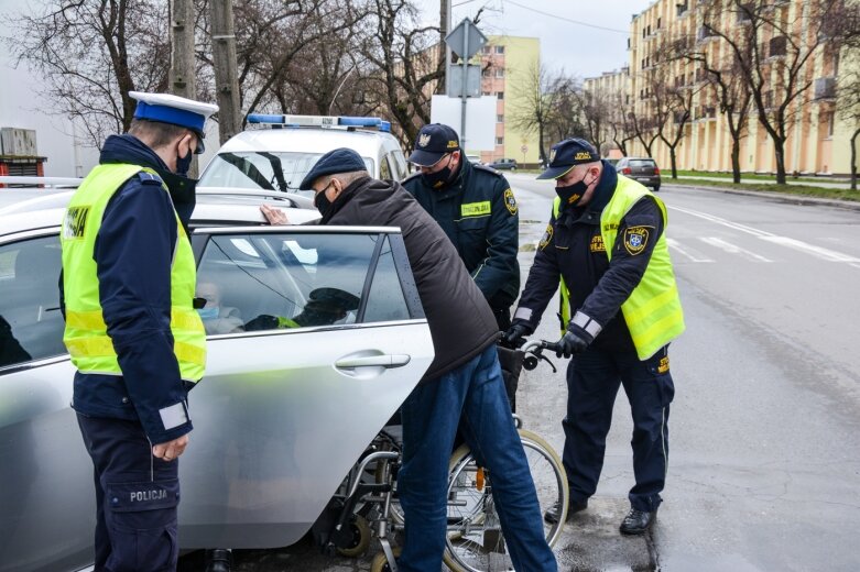  Premier Morawiecki w Skierniewicach 