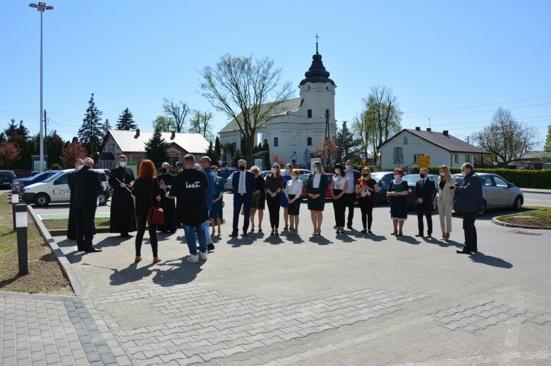  Nowy, wypasiony urząd gminy w Makowie 