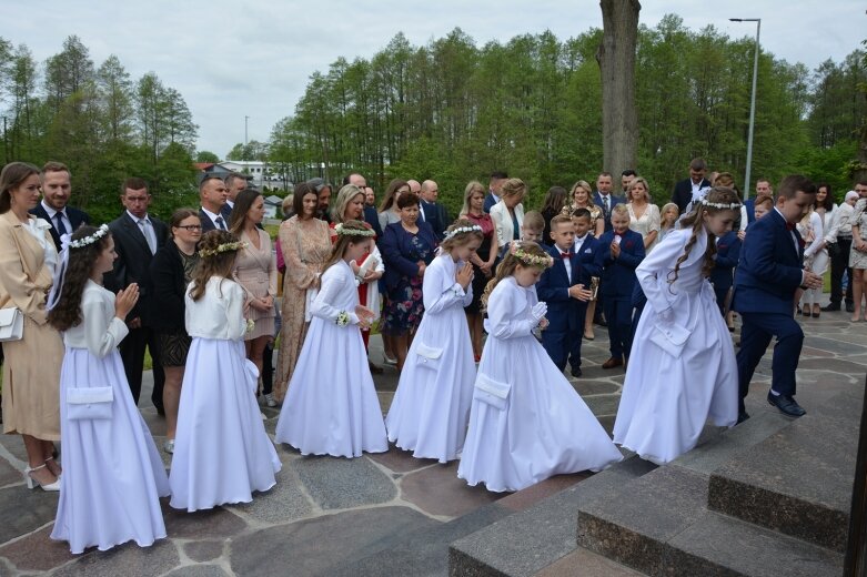  Pierwsza komunia w Słupi 