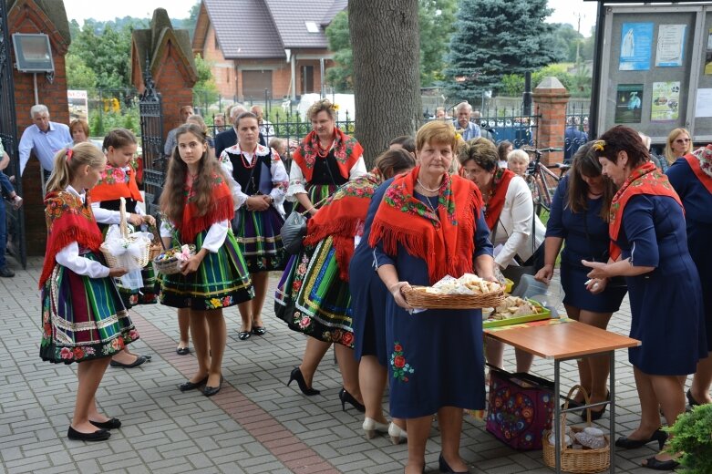  Dożynki gminno-parafialne w Godzianowie 