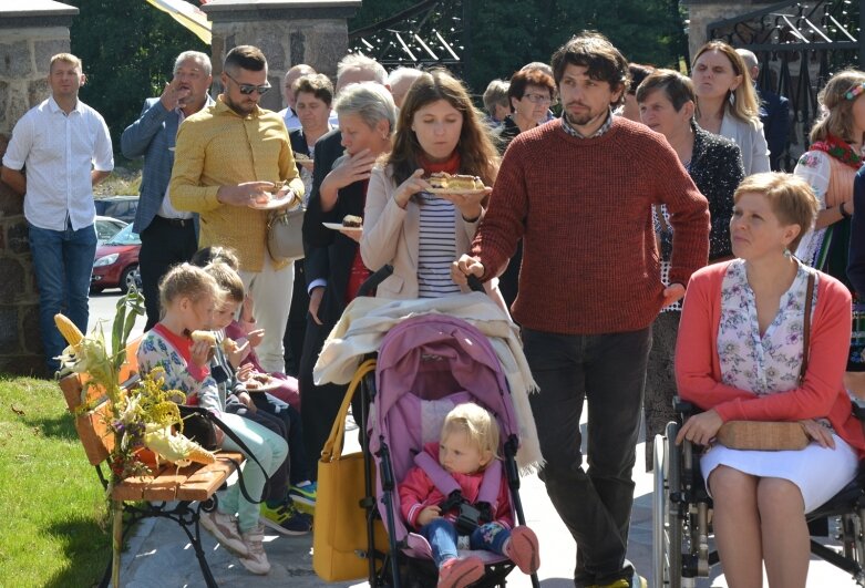  Dożynki gminno-parafialne w Słupi 