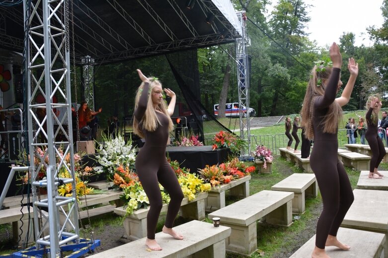  Na parkowej scenie wystąpili młodzi skierniewiccy artyści 