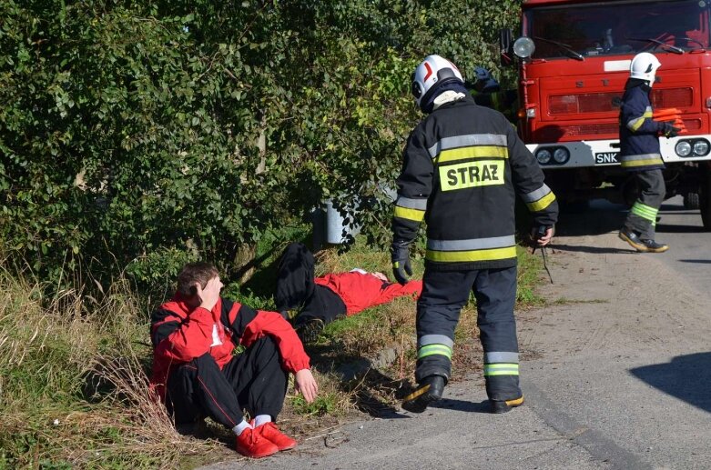  10 osób rannych w wypadku w Regnowie. Na szczęście, to tylko ćwiczenia [ZDJĘCIA] 