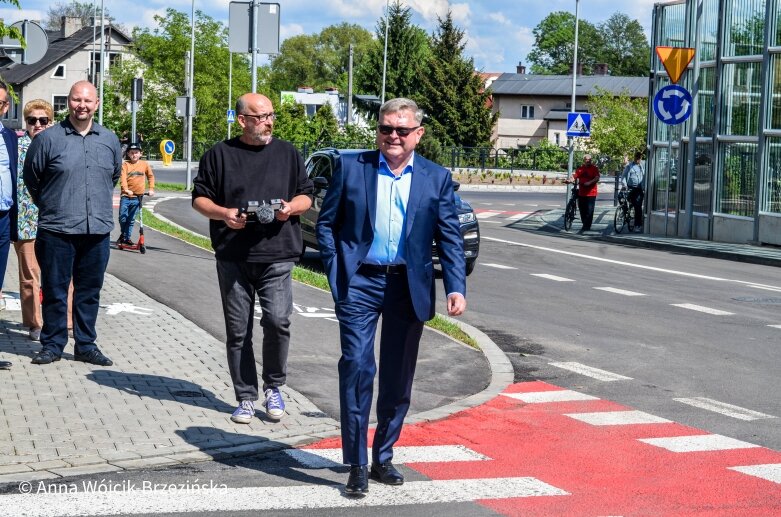  Zbudowany pięć miesięcy przed terminem. Kierowcy przejechali wiaduktem nad torami 