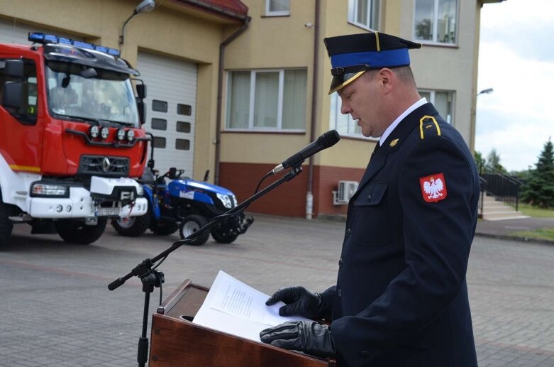  Odznaczenia i awanse dla rawskich strażaków  