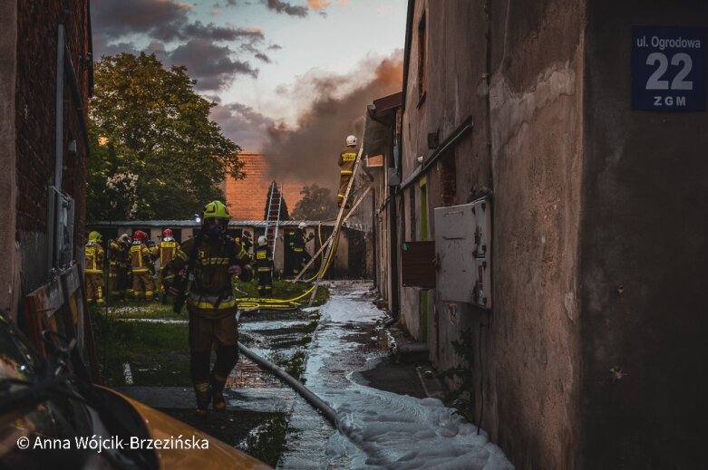  Pożar w centrum Skierniewic 