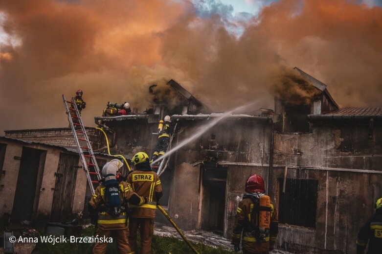  Pożar w centrum Skierniewic 