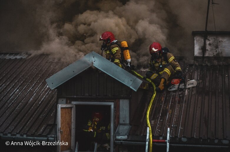  Pożar w centrum Skierniewic 