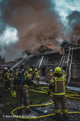  Pożar w centrum Skierniewic 