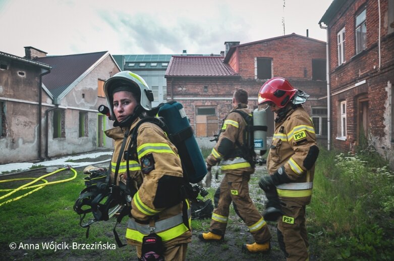  Pożar w centrum Skierniewic 