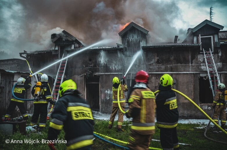  Pożar w centrum Skierniewic 