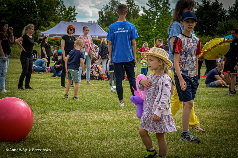  Gangnam style w żłobku. Rodzinny piknik jakiego Skierniewice nie widziały 