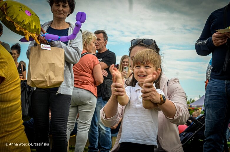  Gangnam style w żłobku. Rodzinny piknik jakiego Skierniewice nie widziały 