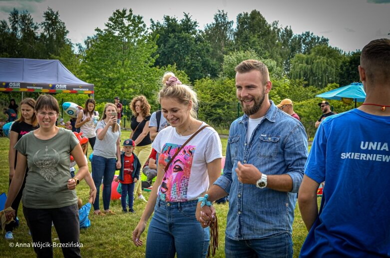  Gangnam style w żłobku. Rodzinny piknik jakiego Skierniewice nie widziały 