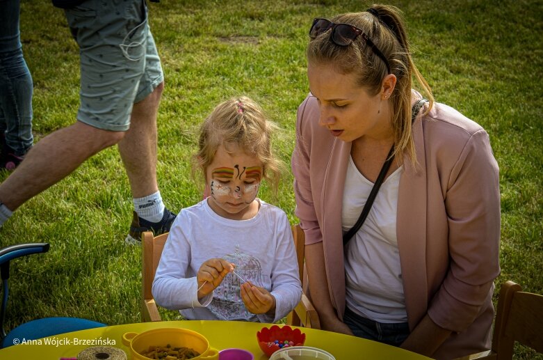  Gangnam style w żłobku. Rodzinny piknik jakiego Skierniewice nie widziały 