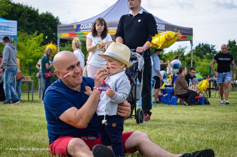  Gangnam style w żłobku. Rodzinny piknik jakiego Skierniewice nie widziały 