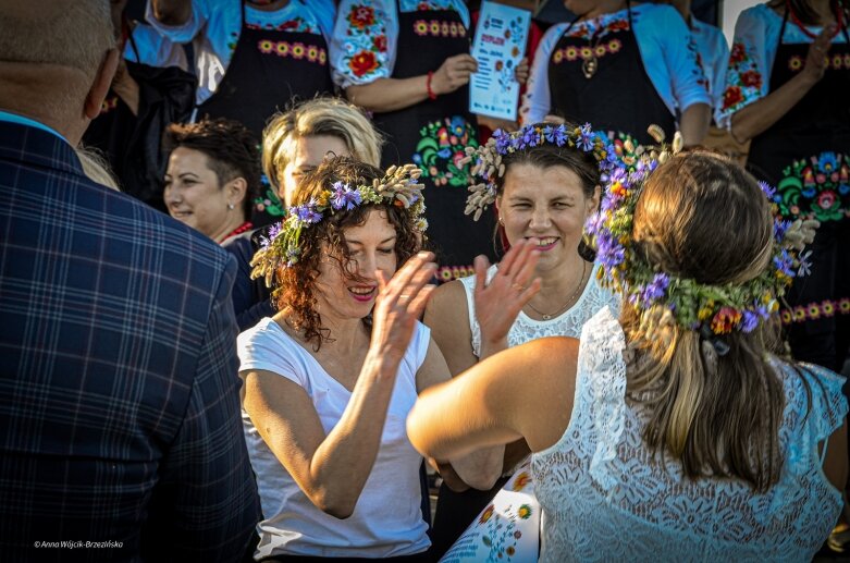  Bitwa regionów w powiecie skierniewickim. Panie z Lnisna uwiodły...podniebienia jury 