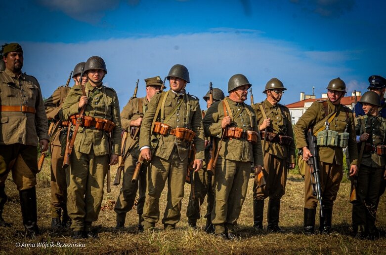  Widowisko historyczne w Skierniewicach. Rekonstrukcja bitwy pod Przyłękiem 