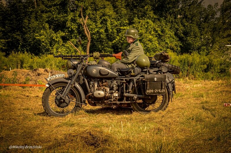  Widowisko historyczne w Skierniewicach. Rekonstrukcja bitwy pod Przyłękiem 