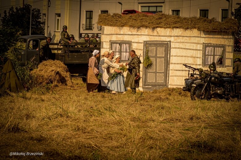  Widowisko historyczne w Skierniewicach. Rekonstrukcja bitwy pod Przyłękiem 