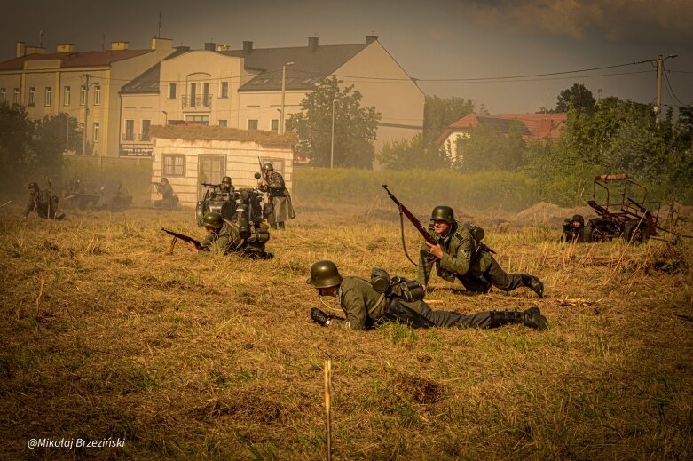  Widowisko historyczne w Skierniewicach. Rekonstrukcja bitwy pod Przyłękiem 