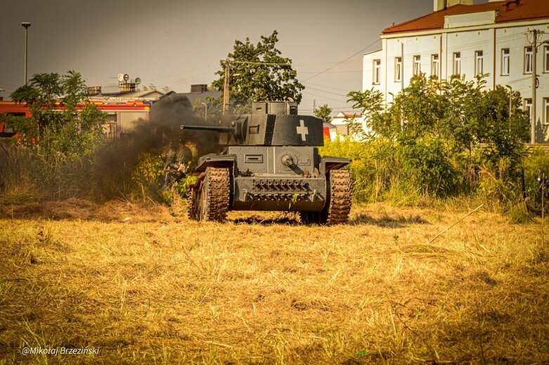  Widowisko historyczne w Skierniewicach. Rekonstrukcja bitwy pod Przyłękiem 