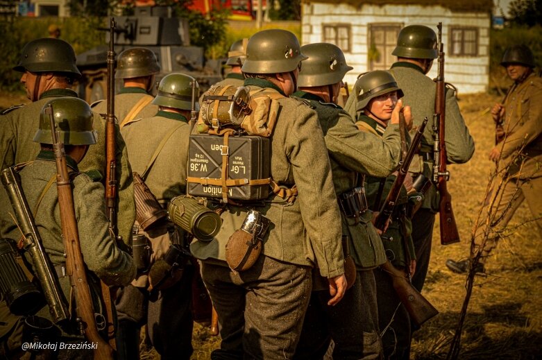  Widowisko historyczne w Skierniewicach. Rekonstrukcja bitwy pod Przyłękiem 