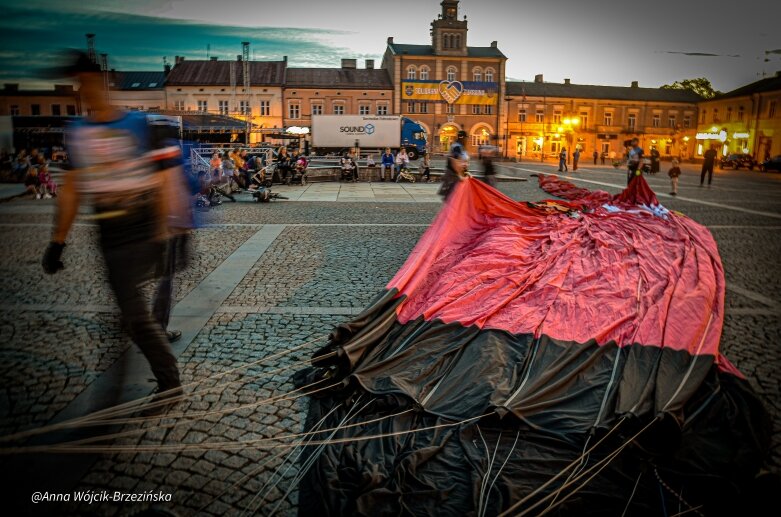  Balony nad miastem. Fiesta na niebie Skierniewic 