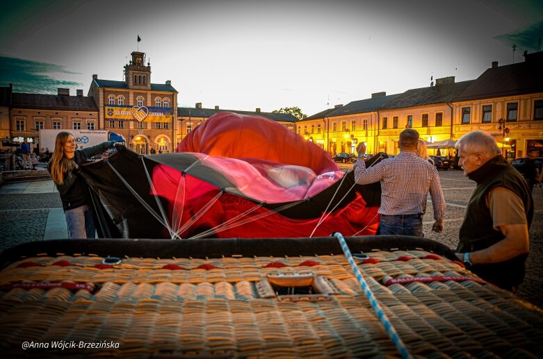  Balony nad miastem. Fiesta na niebie Skierniewic 